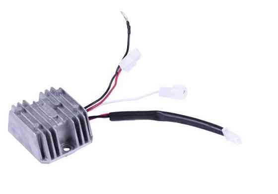 Реле зарядки бензогенератора 2.3KW/2.5KW Мукачево