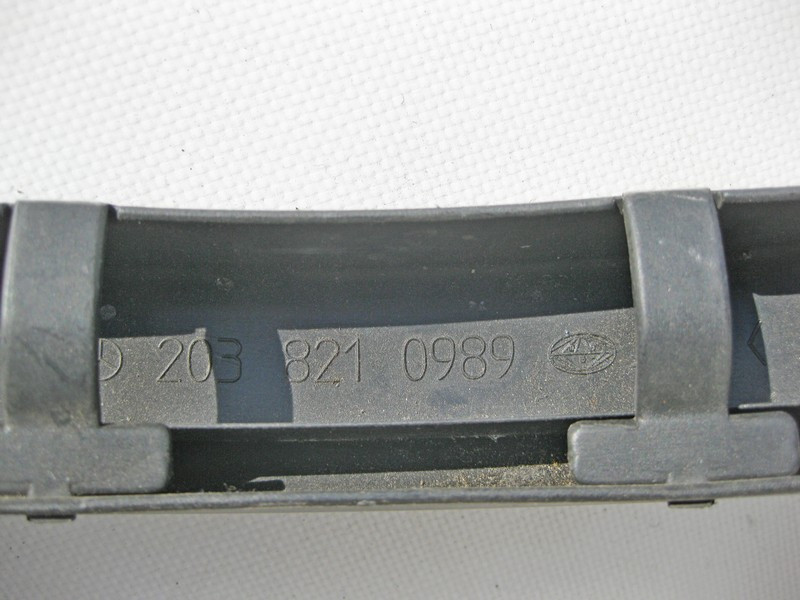 Mercedes-Benz  A2038210989 Накладка лівої петлі кришки багажника C-Class W203 Одеса - фото 5