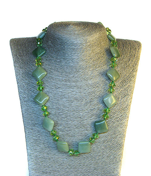 Бусы из нефрита натуральные Киев - изображение 1