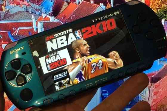 Psp sony 3008 + з комплектом ігор. Киев