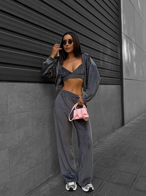 Жіночий костюм-трійка: кофта топ і штани велюр Графіт, 42/44 Одеса - фото 1