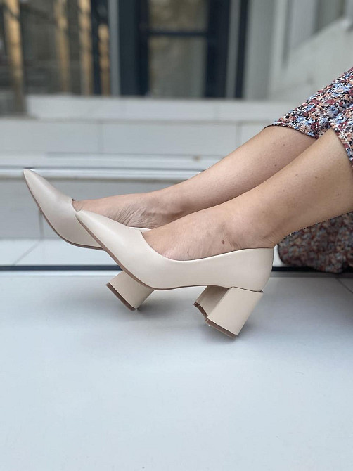 Loretta Туфлі жіночі LORETTA бежеві еко-шкіра каблук 6 см 36р.-23.5см. 38р.-25см. (A320-5) Коломыя - изображение 10