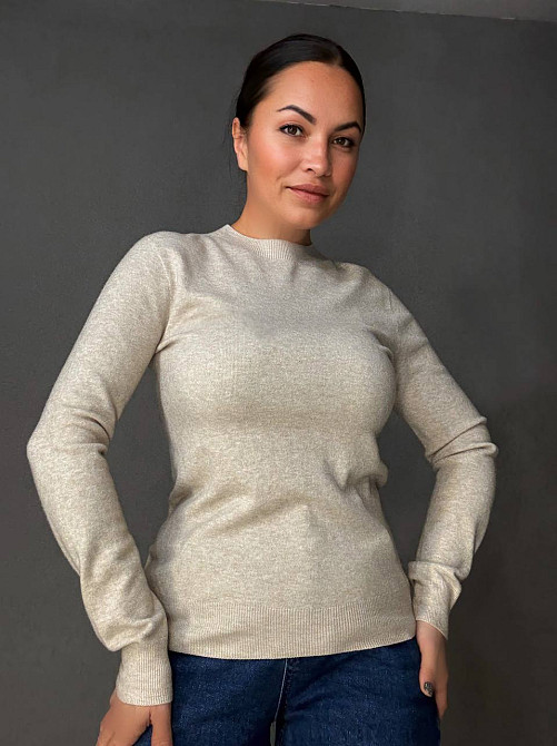 Светр жіночий A-N 2403 водолазка гольф базовий з круглим горлом, бежевий, one size Київ - фото 17