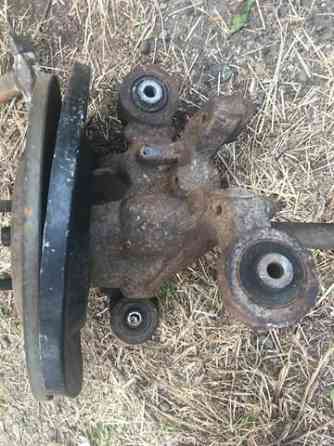 68083244AB Цапфа   (поворотный кулак) задний правый Коломыя