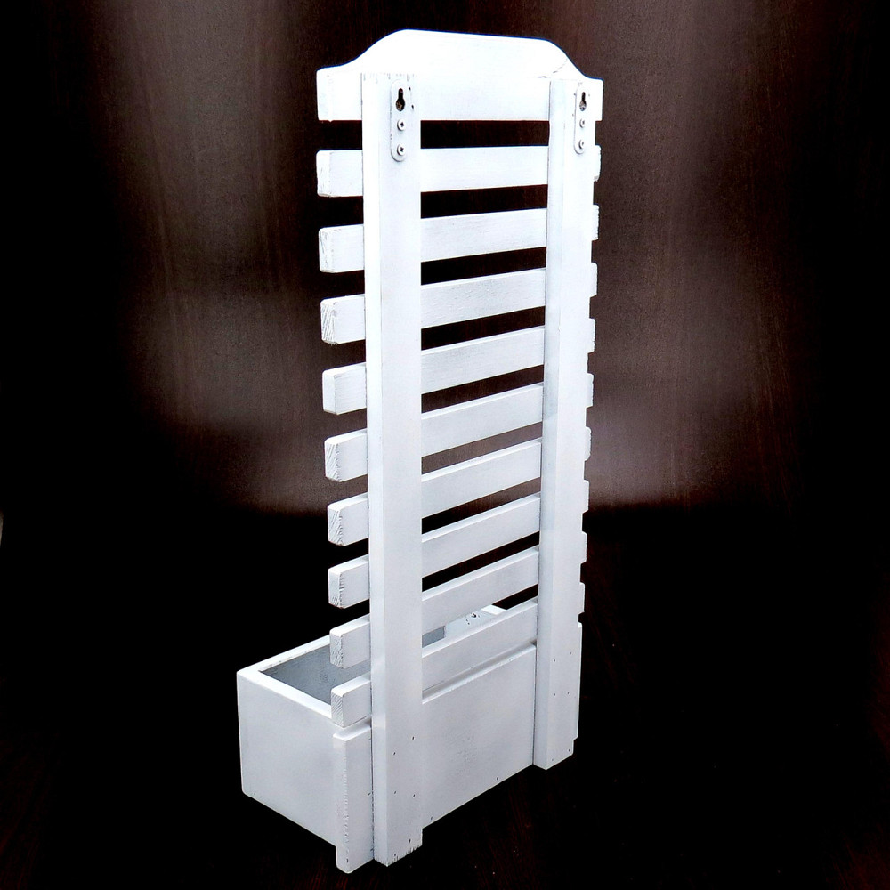 Полка настенная для цветов 