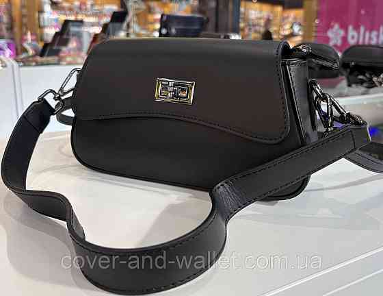 Елегантна каркасна жіноча сумочка з італійської шкіри чорного кольору Virginia Conti Київ