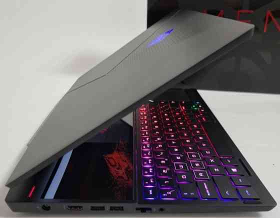 Ноутбук: HP OMEN X 17 9750H /RTX 2070 8Gb/RAM 16Gb/SSD 512Gb/ 144Hz Київ