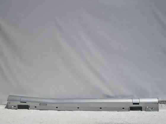 Mercedes-Benz  A2126981554 Порог пластиковий правий AMG E-Class W212 до рестайлу Одеса