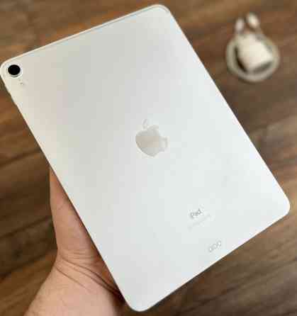 Планшет: iPad Pro 64Gb. Wi-Fi Silver 2019год. Киев