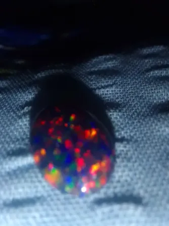 Штучний райдужний опал. Київ