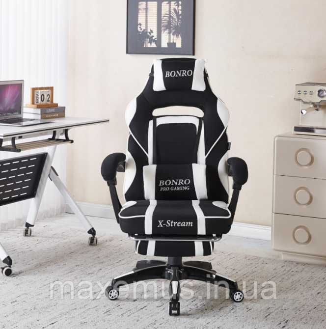 Геймерское кресло Bonro B141 с подставкой для ног тканевое компьютерное кресло черно-белое Мостиска - изображение 12