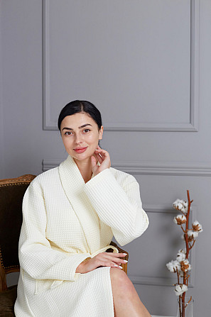 Женский вафельный халат Ideal Textile длинный ваниль (56860406) XXXL Черновцы - изображение 5