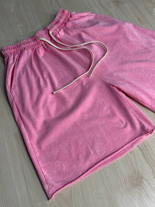 Костюм жіночий De Red 6726 тай-дай футболка з шортами бавовна оверсайз, рожевий, one size Київ - фото 8