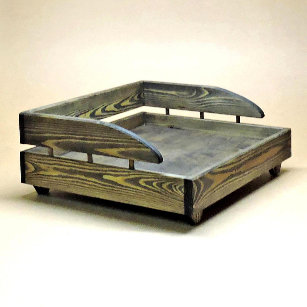 Лежак деревянный для собаки 