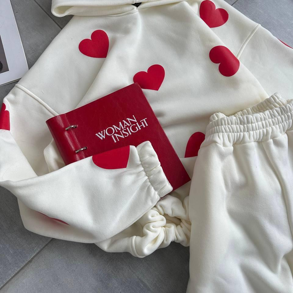 Жіночий теплий костюм-двійка з сердечками тринитка на флісі Молочний, 48/52 Одеса - фото 2