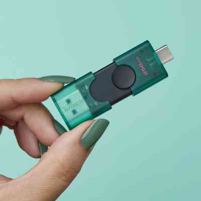 USB флеш накопитель Kingston 128GB DataTraveler Duo USB 3.2 / Type-C Black/Green (DTDEG2/128GB) Винница