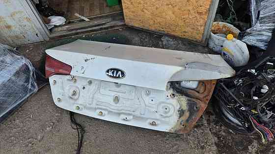 Крышка багажника Kia k5 Kia optima Киев