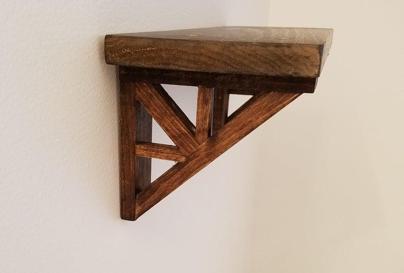 Настенная полка 