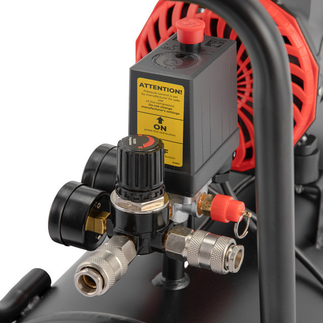 Компресор, 50 л, 1,5 кВт, 230 В, 8 aтм, 250 л/хв, 2800 об/хв,  безмасляний, 2 циліндри, 63 дБ INTERTOOL PT-0035 Київ - фото 6