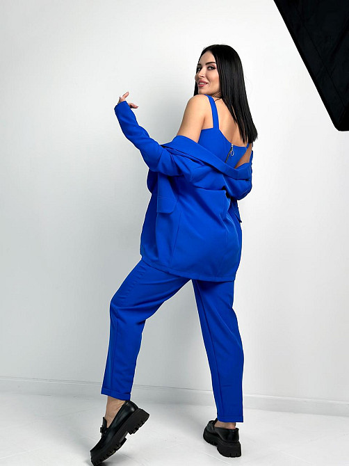 Костюм-тройка с топом 