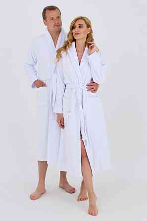 Мужской махровый халат Ideal Textile S белый Черновцы