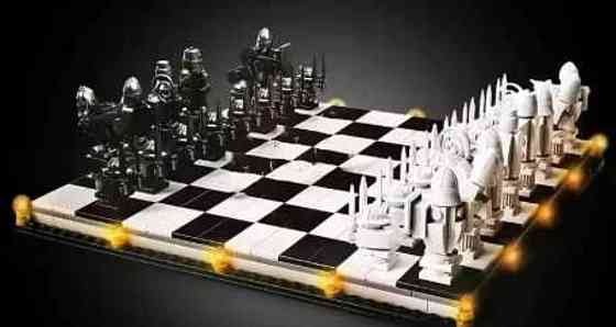 Конструктор Harry Potter Wizard's Chess совместим с Lego 876 деталей. Харьков