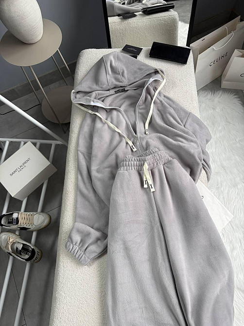 Женский теплый повседневный костюм двойка: кофта и брюки из двухстороннего флиса Серый, 48/52 Одесса - изображение 9