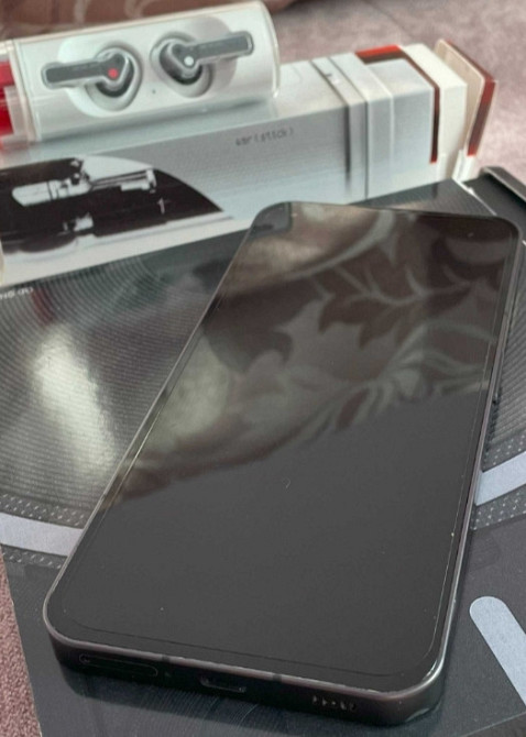 Телефон Nothing Phone 1 8/256 Киев - изображение 8