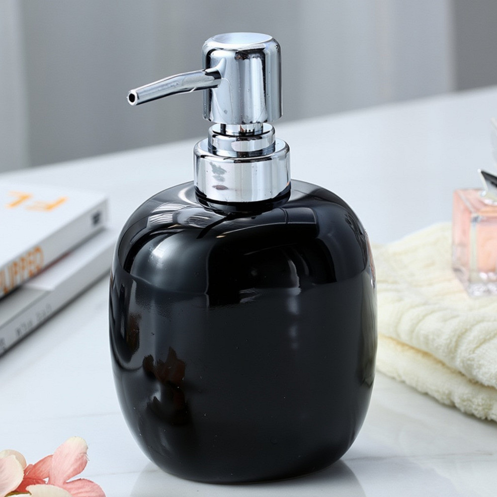 Дозатор керамічний для мила у ванну і кухню 450 мл, диспенсер для рідкого мила і миючого засобу, чорний Кам'янець-Подільський - фото 1