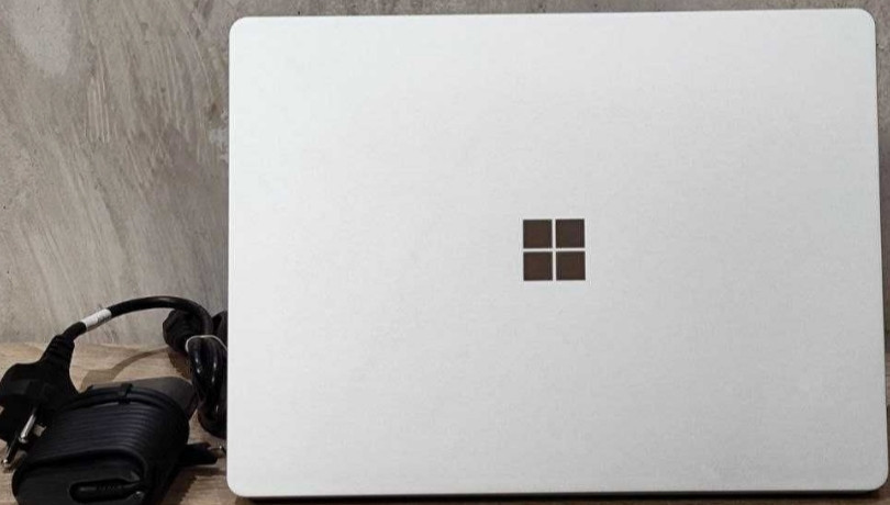 Ноутбук 12,4" Microsoft Surface Laptop Go 2 i5-1135G7 SSD 256Gb 16Gb RAM Київ - фото 4
