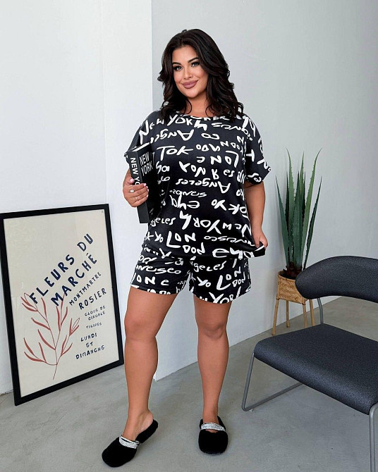 Женский домашний костюм велюр принтованный, тройка, свободный крой, Черный с буквами, размер 46/48 Лубны - изображение 4