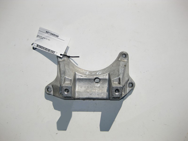 Mercedes-Benz  A2112420340 Кронштейн опори 7ст. АКП Одеса - фото 1