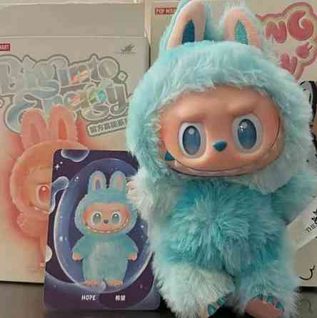 Популярна іграшка лабубу Київ