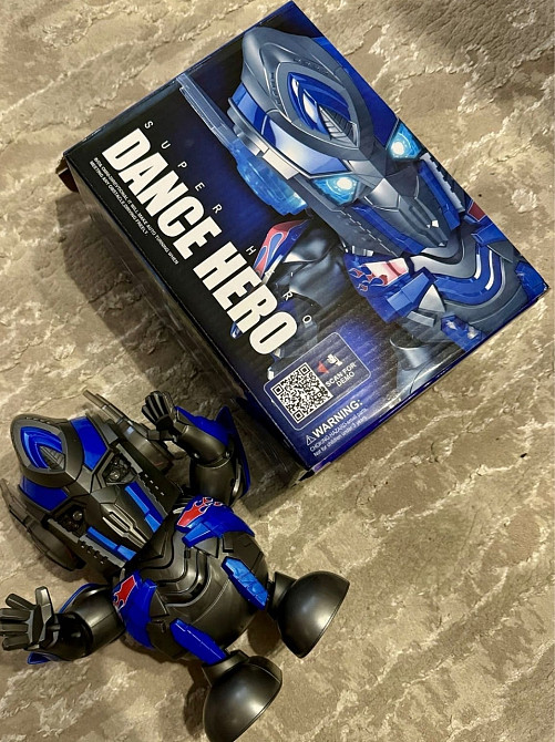 Танцювальний робот dance hero.  Інтерактивна іграшка Київ - фото 2