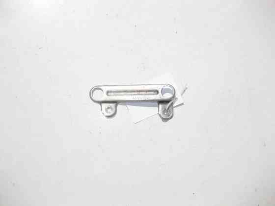 Mercedes-Benz  A2721412240 Правий кронштейн блоку керування двигуна M272 V6 2.5 3.0 3.5л M273 V8 4.6 5.5л Одесса