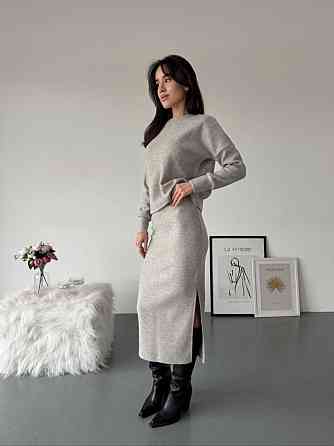 Женский стильный теплый костюм двойка с разрезом сбоку Бежевий, 46/48 Одесса