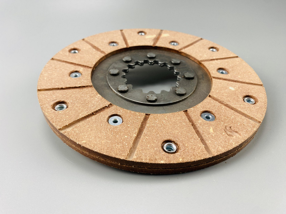 Диск гальмівний Ø=205 мм (заклепка) мтз 892/1025/1221 Мукачево - фото 1