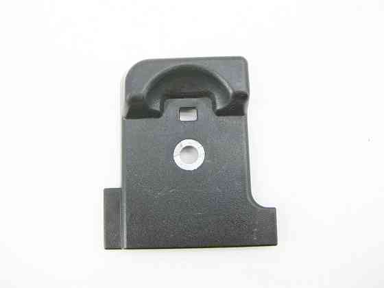 Mercedes-Benz  A1668600651 Накладка під петлею кріплення багажу права чорна GL/GLS X166 Одеса