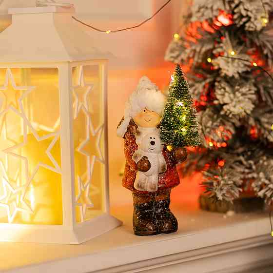 Новорічна фігурка з підсвіткою Дівчинка з ялинкою з фарфору 8×7×20 (см) новорічний декор для дому, квартири на подарунок CR-5-15 Київ