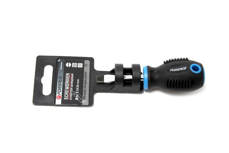 Отвертка шлицевая магнитная 