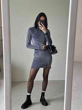 Женское праздничное элегантное велюровое мини-платье Серый, 46/48 Одесса