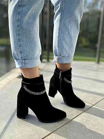 Nivelle Черевики жіночі NIVELLE чорні замша натуральна каблук 9см розмір 39 (5409/8018-8048) Коломыя