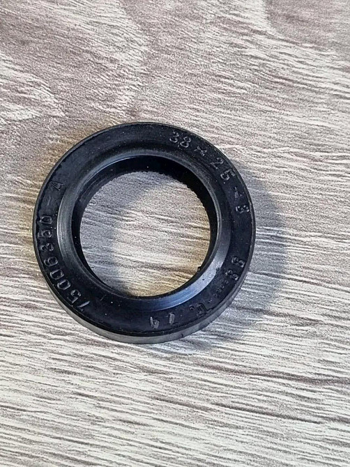 Сальник колеса МТ (25*38) VDKI Киев - изображение 1