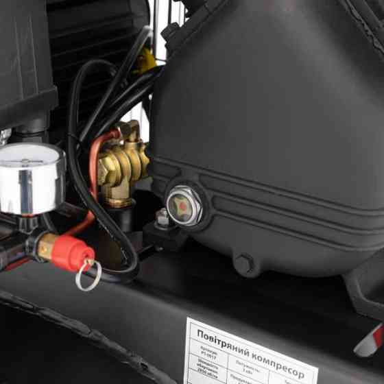 Компресор, 100 л, вертикальний, 3,0 кВт, 220 В, 10 атм, 500 л/хв, 2 циліндри, 83 дБ INTERTOOL PT-0017 Киев