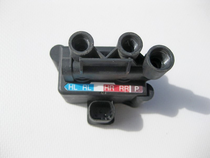 Mercedes-Benz  A2513200158 Блок клапанів пневмопідвіски CLS C218 E-Class S213 R-Class W251 Одесса - изображение 4