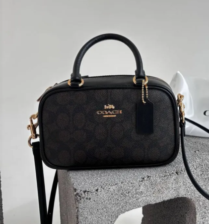 Небольшая женская сумочка на плечо Coach (3537-2) Киев