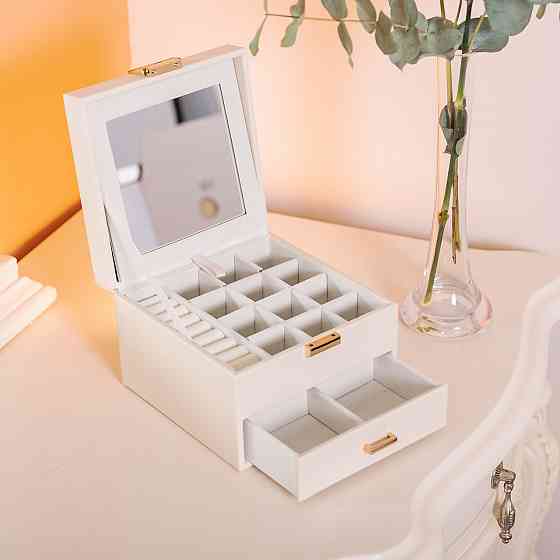 Двоярусна шкатулка для прикрас з еко-шкіри Київ