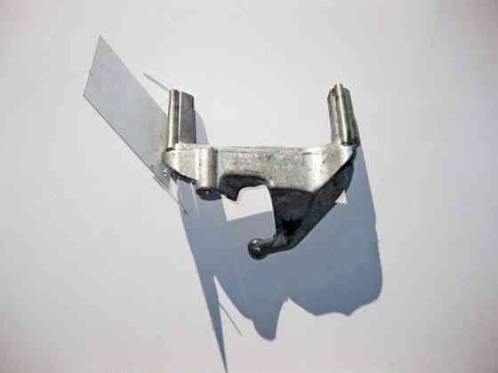 Mercedes-Benz  A6460160038 Утримувач вакуумного насоса двигуна OM646 R4 2.2 cdi E-Class W211 C-Class W203 W204 CLC C203 Одесса