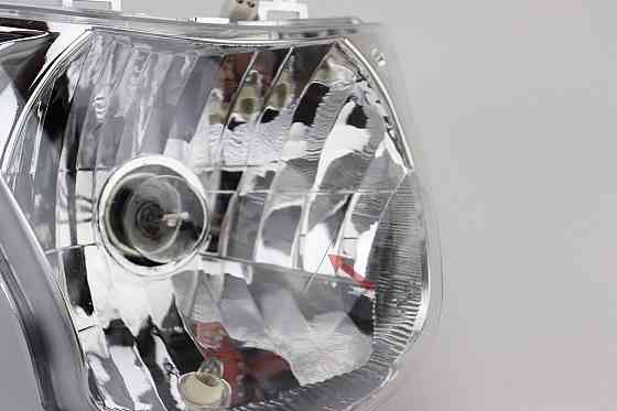 УЦІНКА Фара передня в зборі, тип. 1 (роз'єм малий "мама") (дефект скла + тріщини, див. фото) Киев