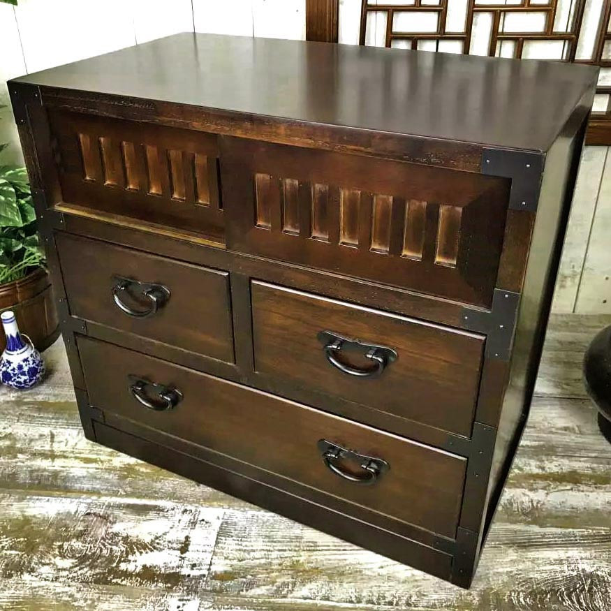 Комод тансу 